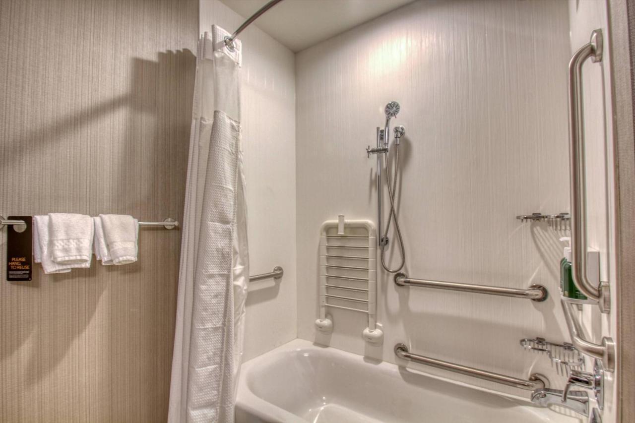 Courtyard By Marriott Fargo Ξενοδοχείο Εξωτερικό φωτογραφία